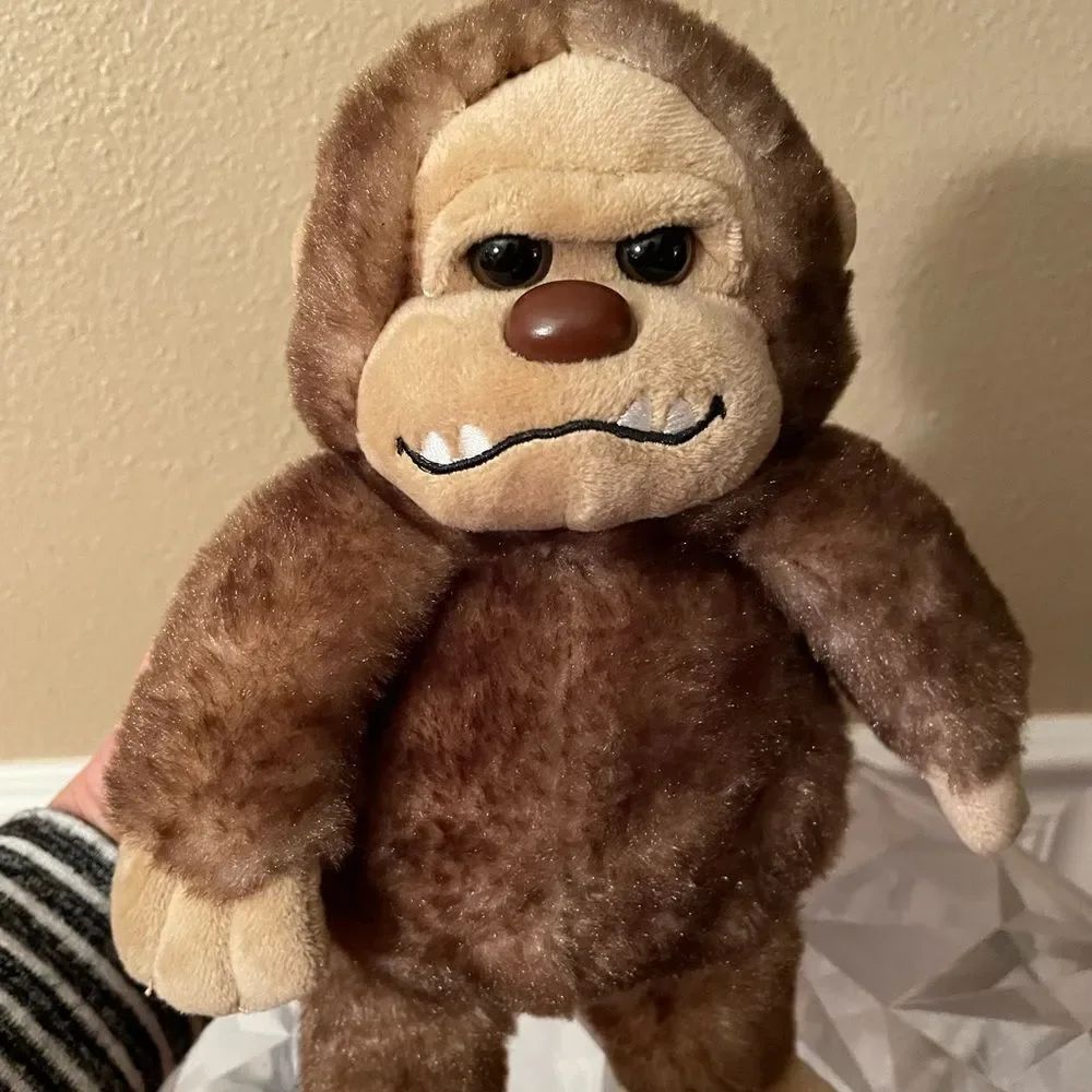 The Petting Zoo Big Foot 10 inch Plush